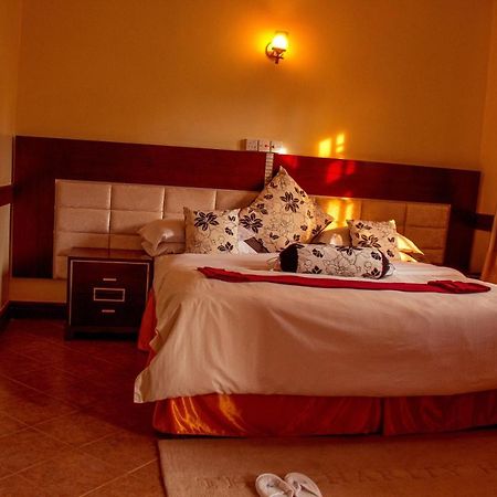 New Charity Hotel International Аруша Экстерьер фото